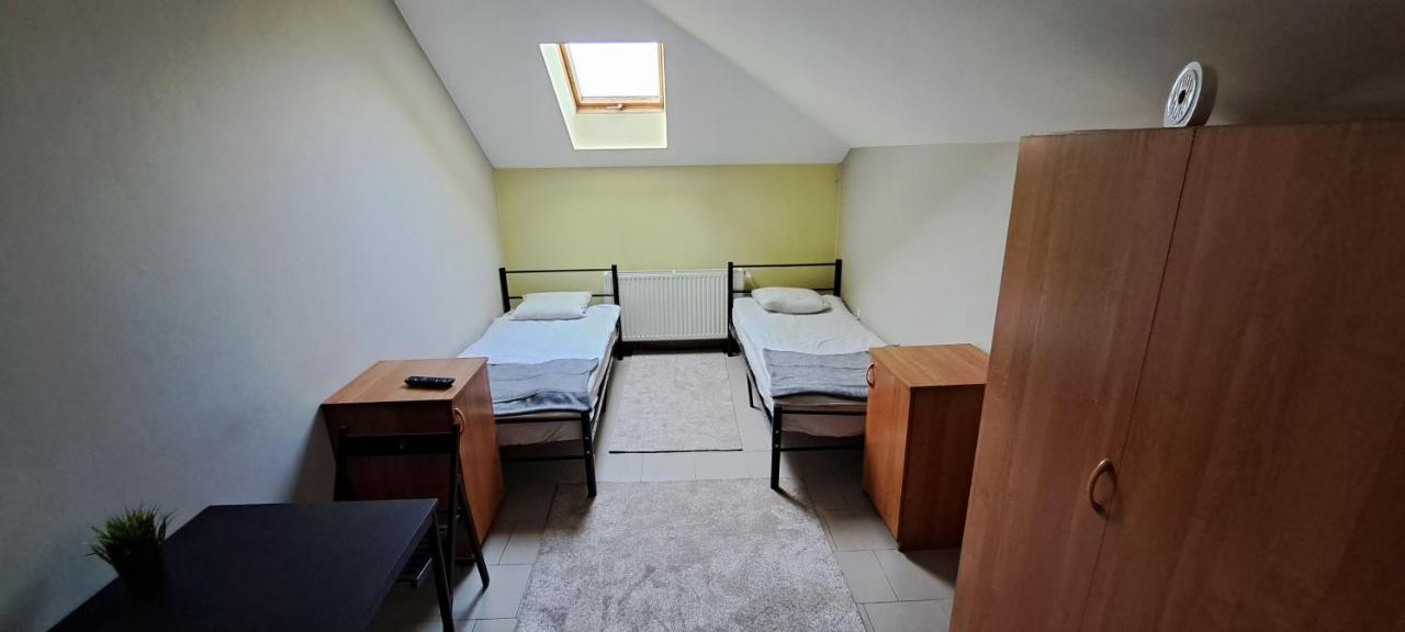 Hostel Dom Dworkowa Kobylka